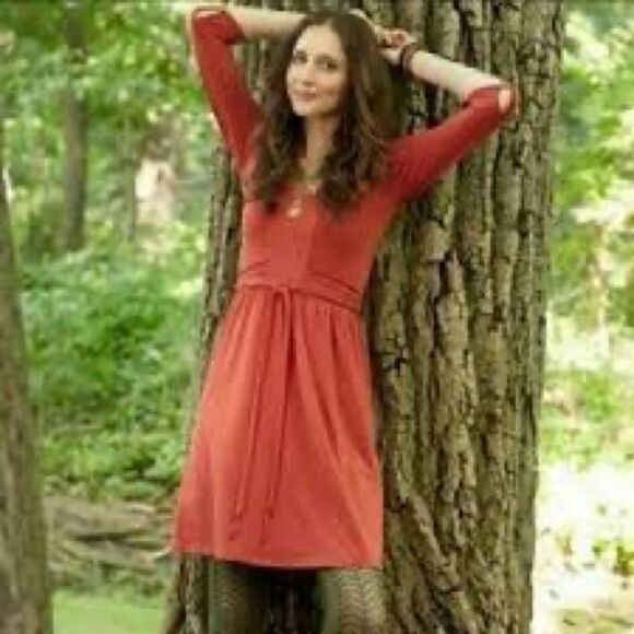 EEEUC MATILDA JANE WOMENS KIMONO LEAVE DRESS IN PAPRIKA SIZE MEDIUM - Picture 2 of 9